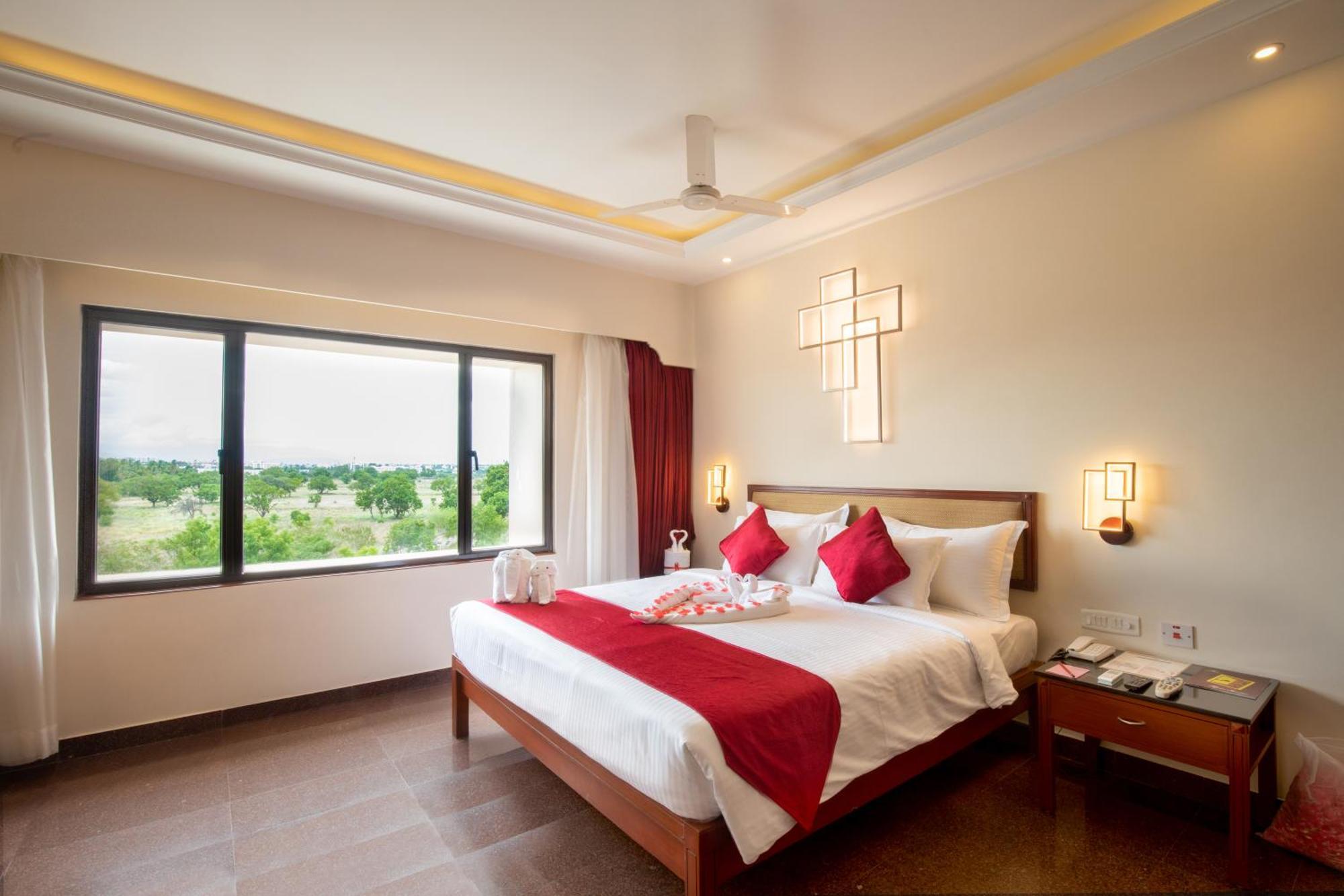 Jenneys Residency Hotel Coimbatore Bilik gambar